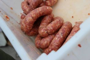 Látványdisznótort tartottak a hétvégén a Bálna előtti téren