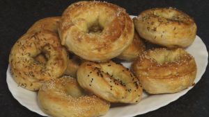 Bagel, ahogy (Mai)Mónitól tanultam