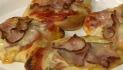 Pizza Margaréta módra, de férfiasan